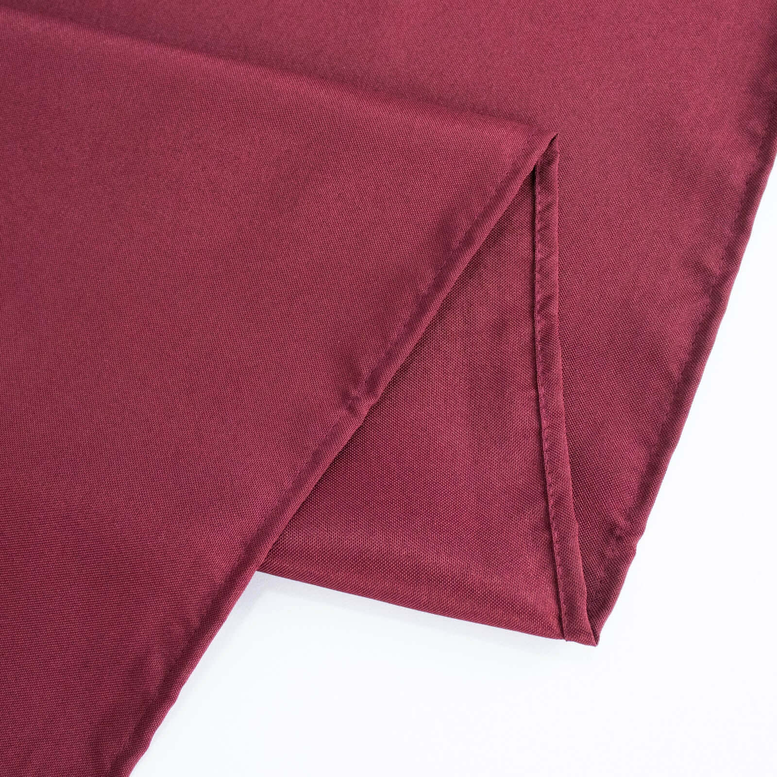 Hot Sale! 132-Inch Seamless Burgundy Premium Polyester Round Tablecloth, 220GSM Wrinkle-Resistant