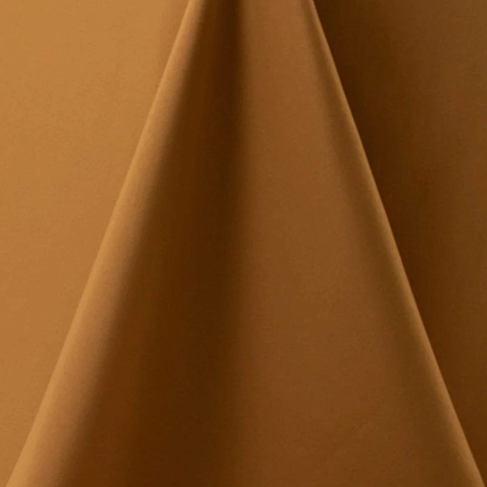 Luxury Gold Seamless 220GSM Stain-Resistant Premium Polyester Tablecloth for Events