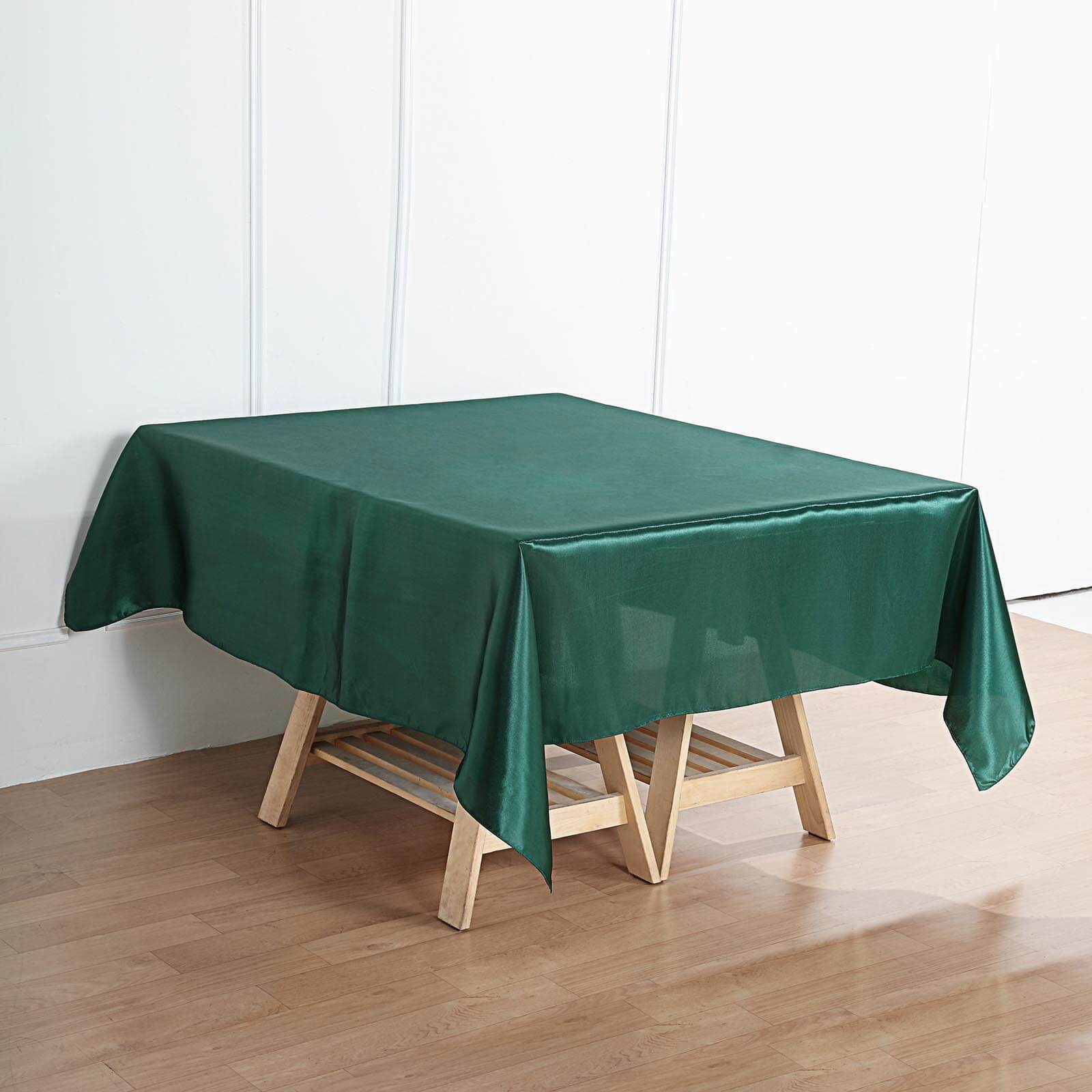 Hunter Emerald Green 72x72 Satin Square Table Overlay - Smooth Finish for Events