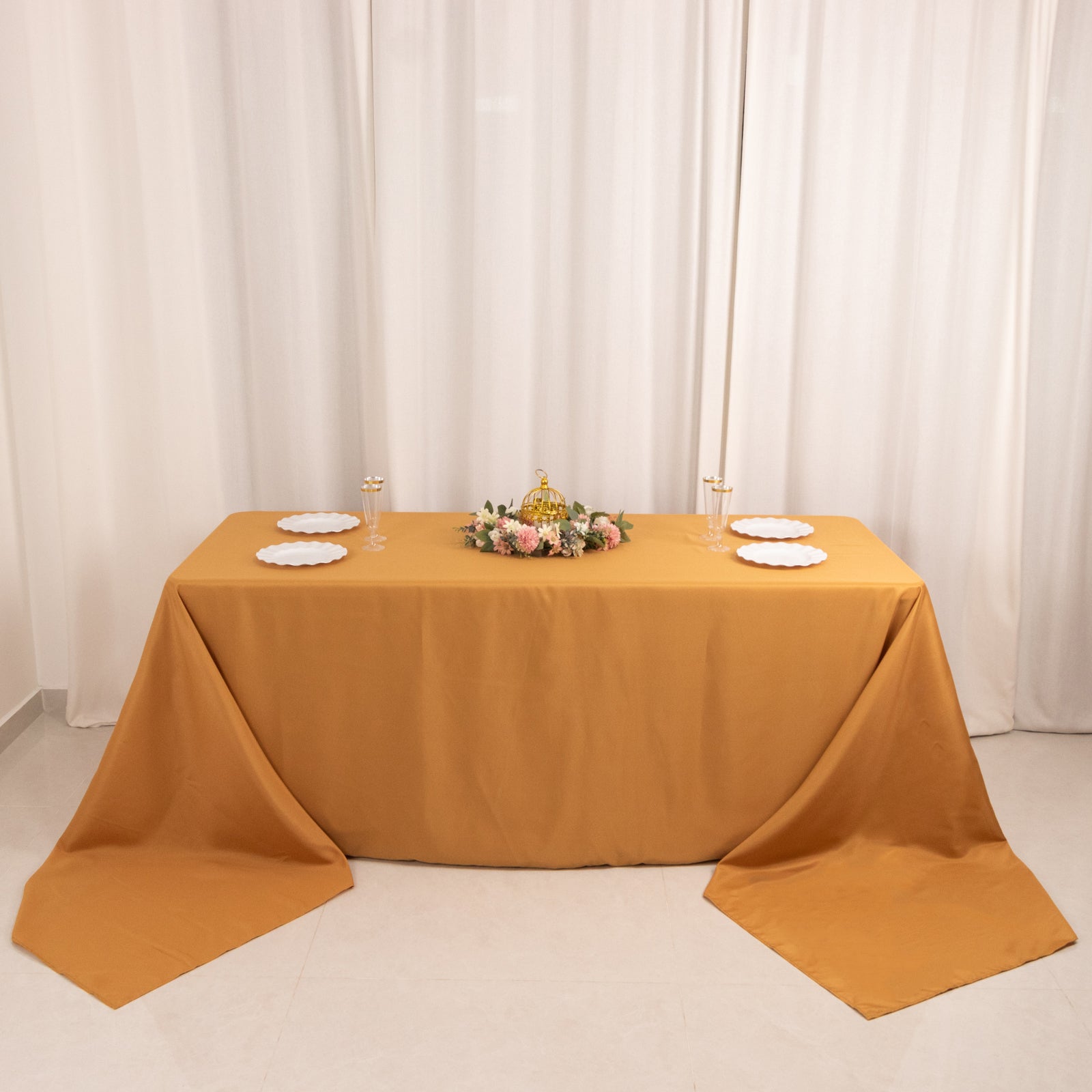 Exclusive Gold Seamless 220GSM Stain-Resistant Premium Polyester Rectangle Tablecloth for Classy Events