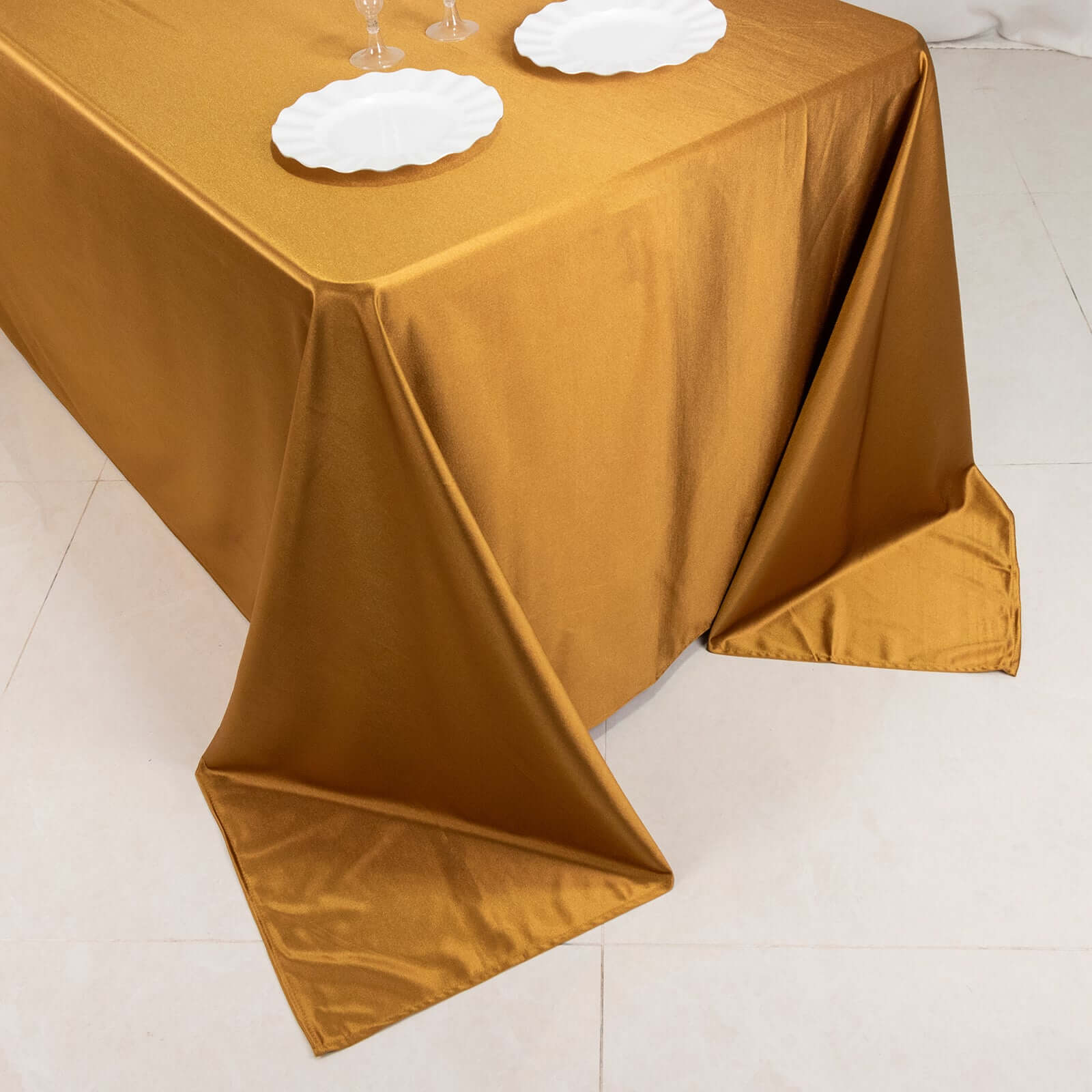 Shimmering Gold Premium Scuba Seamless 90x132 Wrinkle & Stain-Free Tablecloth for Events