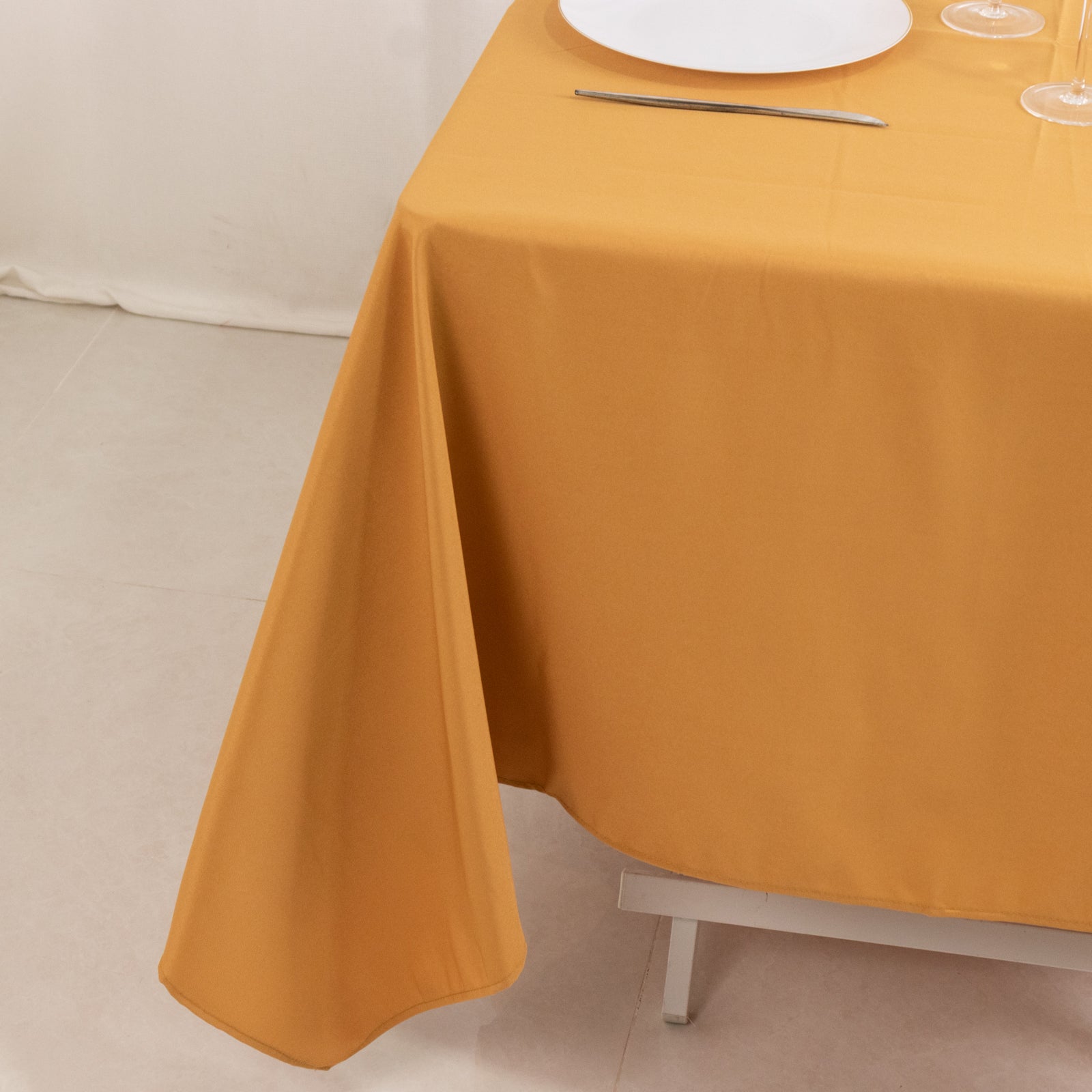 Gold 70x70 Premium Polyester Wrinkle-Resistant Table Overlay - Ideal for Stylish Events