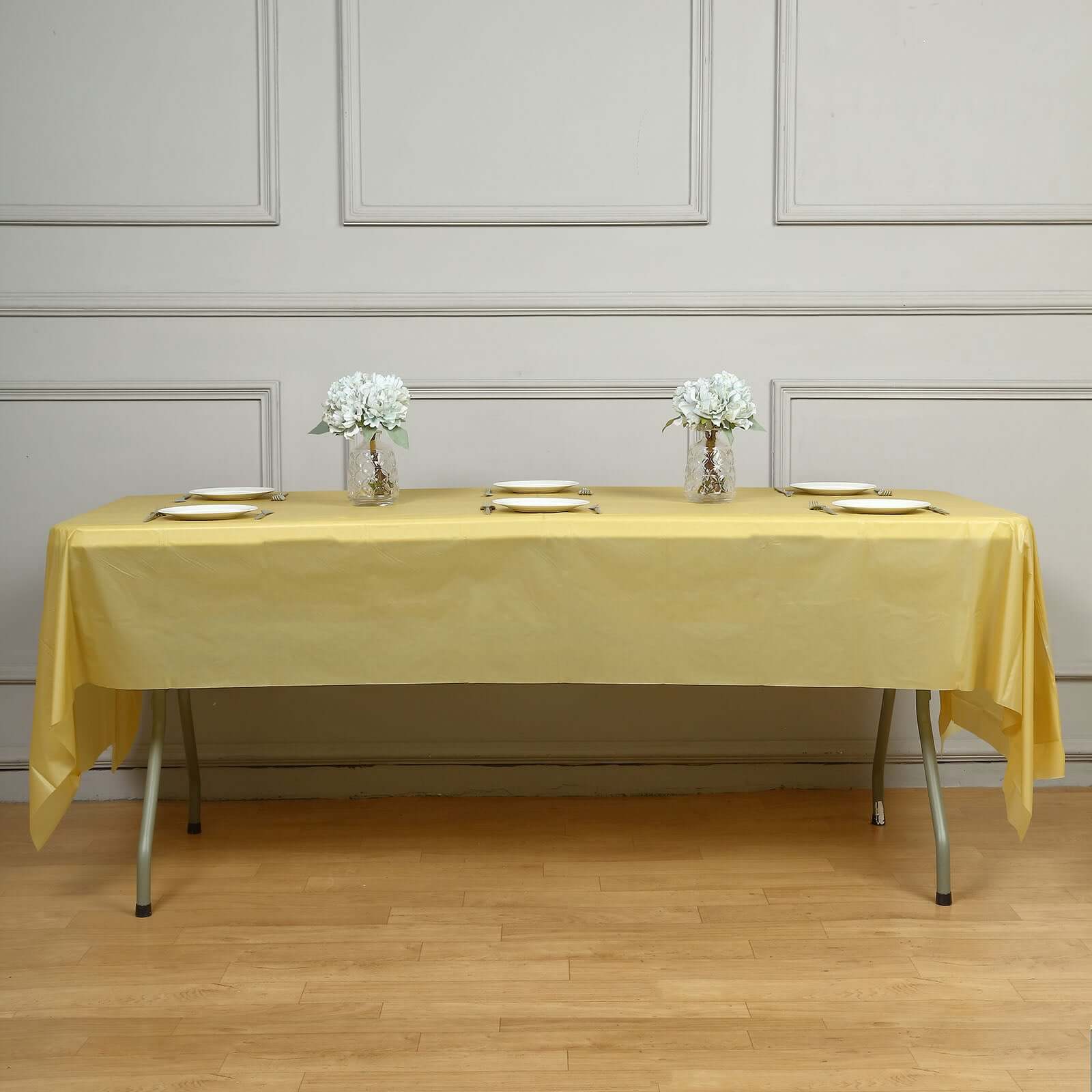 5-Pack Gold Plastic Rectangle Disposable Table Covers - Durable PVC for Gatherings, 54x108
